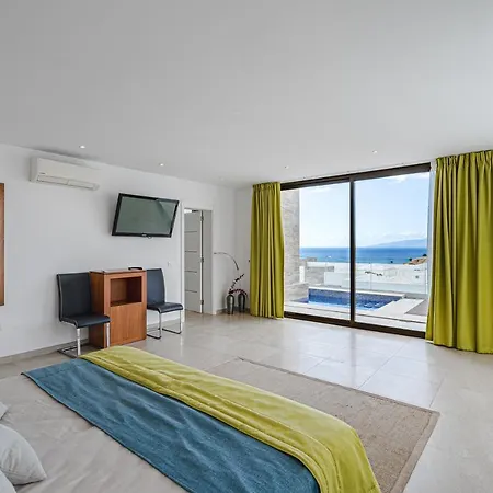 Villariviera 4 Bed Private Pool Costa Adeje