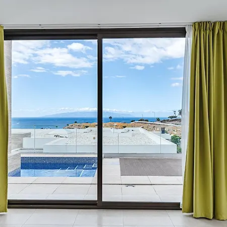 Villa Villariviera 4 Bed Private Pool Costa Adeje *
