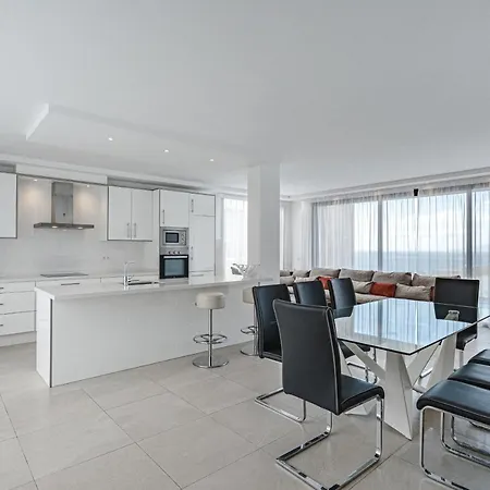 ヴィラ Villariviera 4 Bed Private Pool Costa Adeje アデヘ