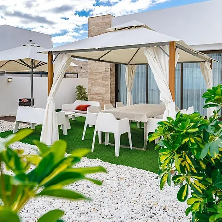 Villariviera 4 Bed Private Pool Costa Adeje アデヘ