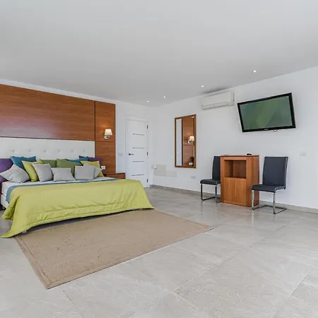 ヴィラ Villariviera 4 Bed Private Pool Costa Adeje アデヘ