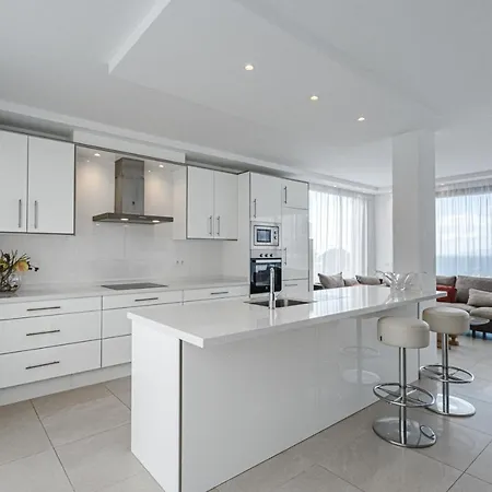 Villariviera 4 Bed Private Pool Costa Adeje ヴィラ